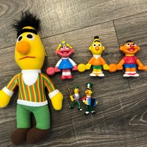 Vintage Sesame Street Toys Bert Ernie Prairie Dawn